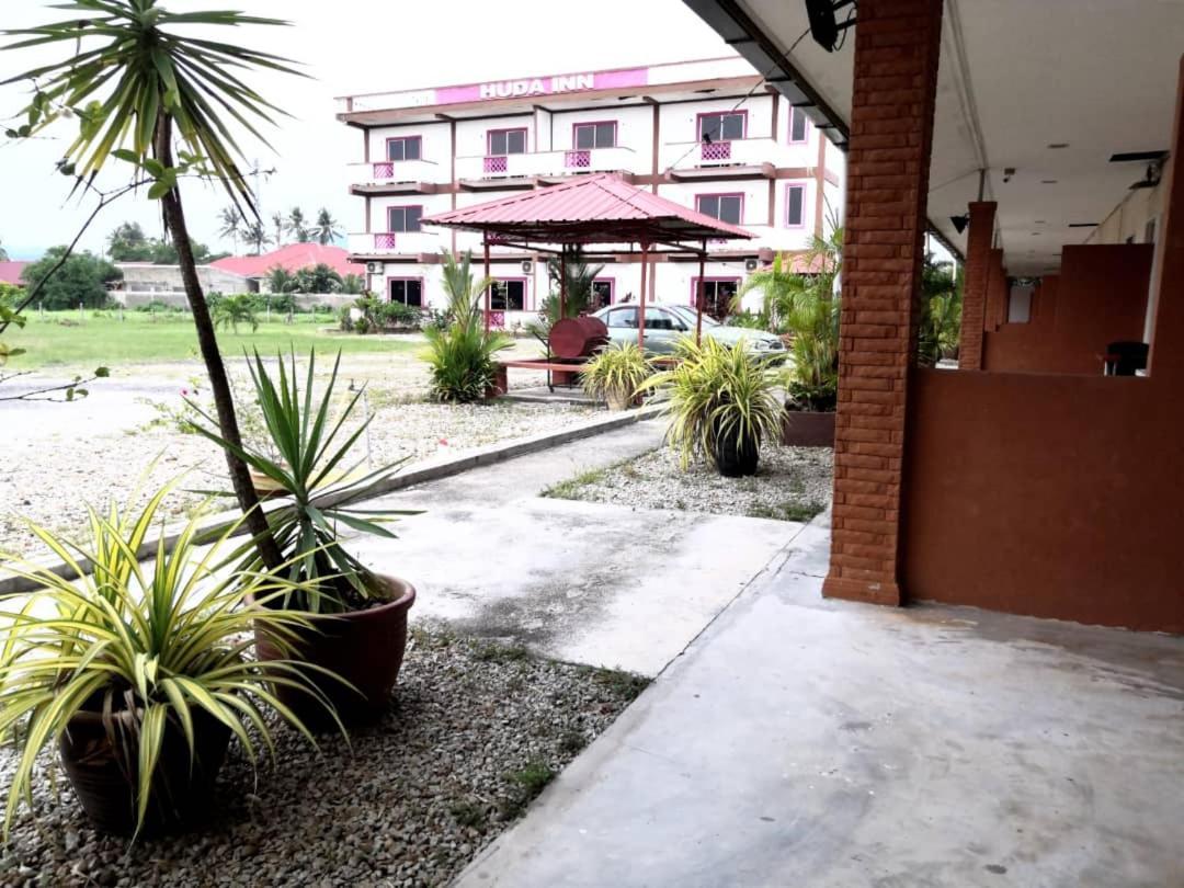 Huda Inn Pantai Cenang  Zewnętrze zdjęcie