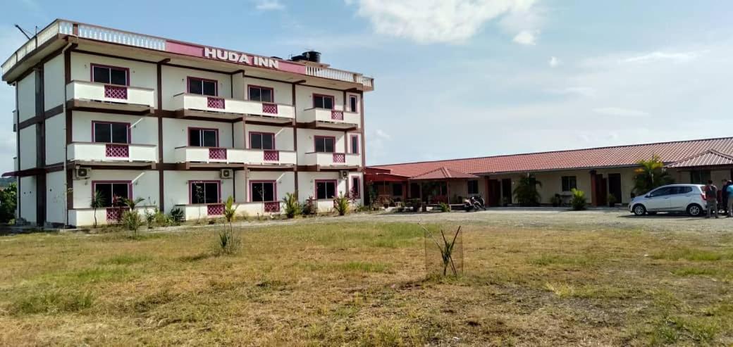 Huda Inn Pantai Cenang  Zewnętrze zdjęcie